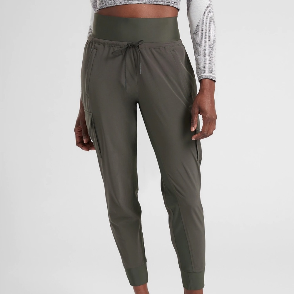 Athleta Sutton Jogger - Arbor Olive - Size 0